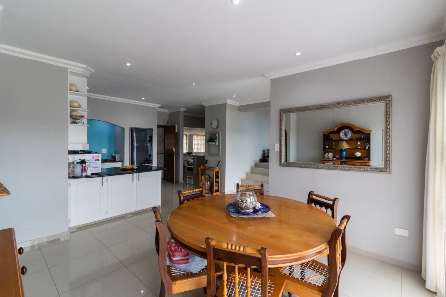 3 Bedroom Property for Sale in Beacon Bay Eastern Cape